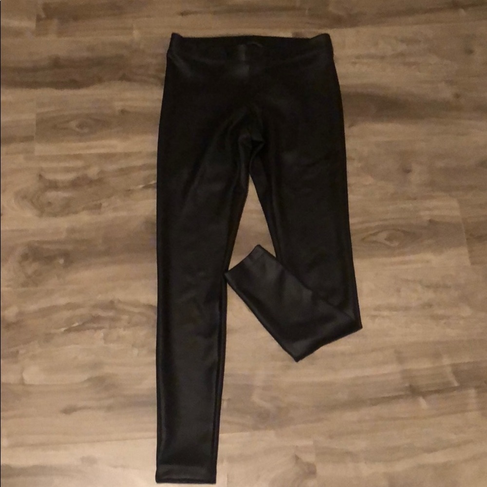Leather leggings